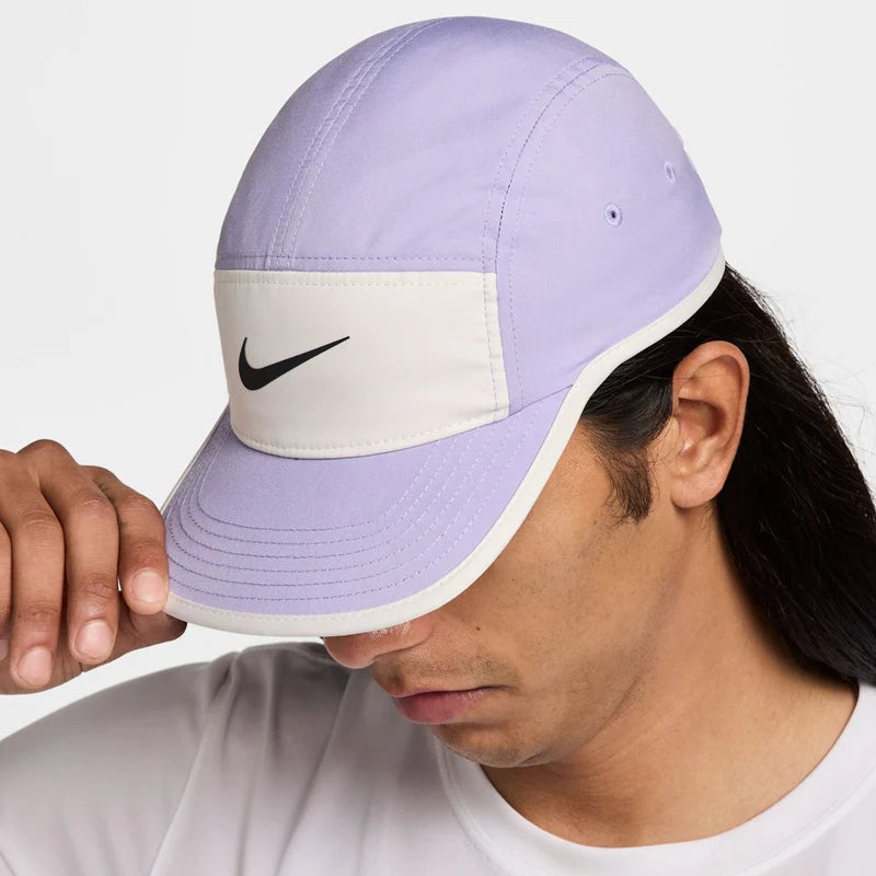 Nike Dri-FIT Fly Unstructured Swoosh Cap