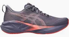 Asics Women's Novablast 5