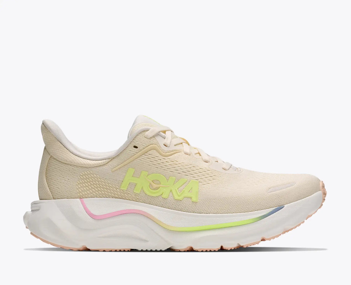 Hoka Women’s Arahi 9