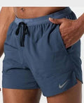 Nike Stride 5" Men's Short