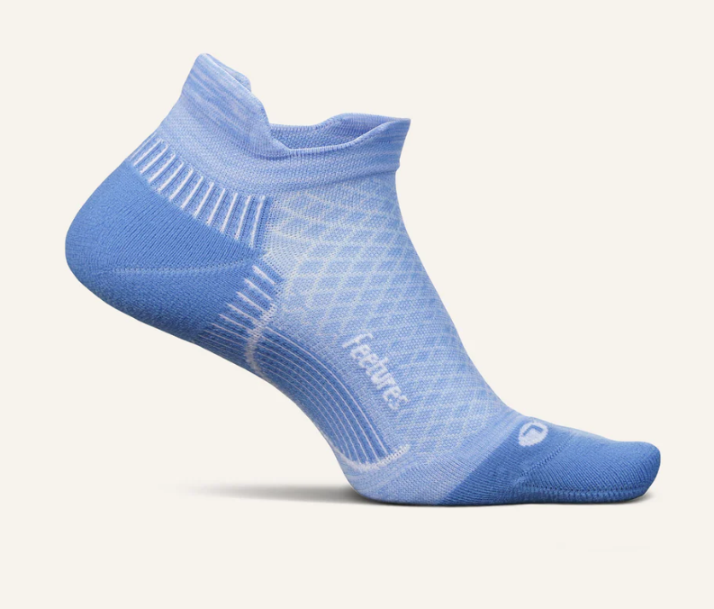 Feetures Plantar Fasciitis Relief Light Cushion No-Show Tab