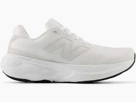 New Balance Women's 880v15