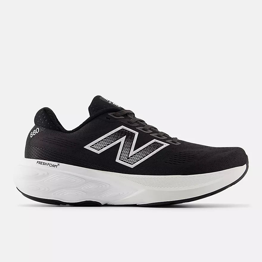 New Balance Men's 880v15